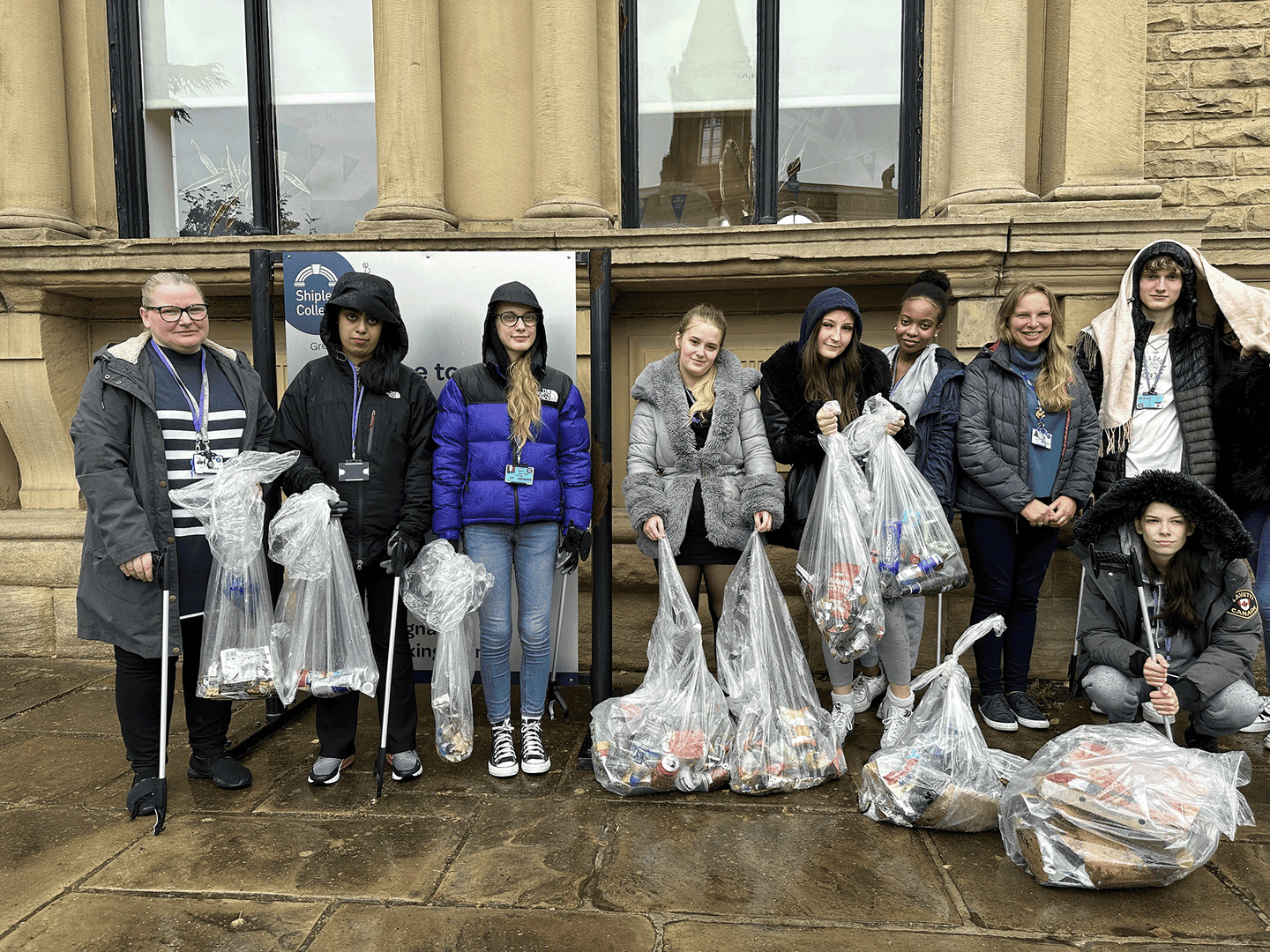 Shipley College Community Enrichment Volunteering Litter Pick Saltaire Festival