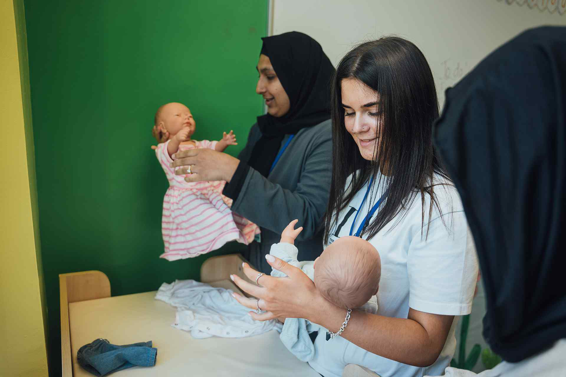 Shipley College Full Time 16 18 Apprenticeship Tlevel Childcare Working With Children Young People 12